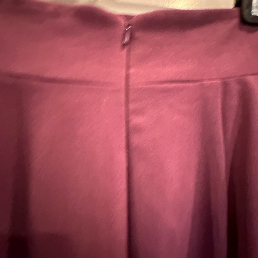 Black Halo Ruched Pencil Slit Skirt Eggplant - Picture 3 of 7